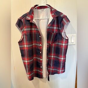 Men’s Plaid Cutoff Raw Hem Button Up Tank